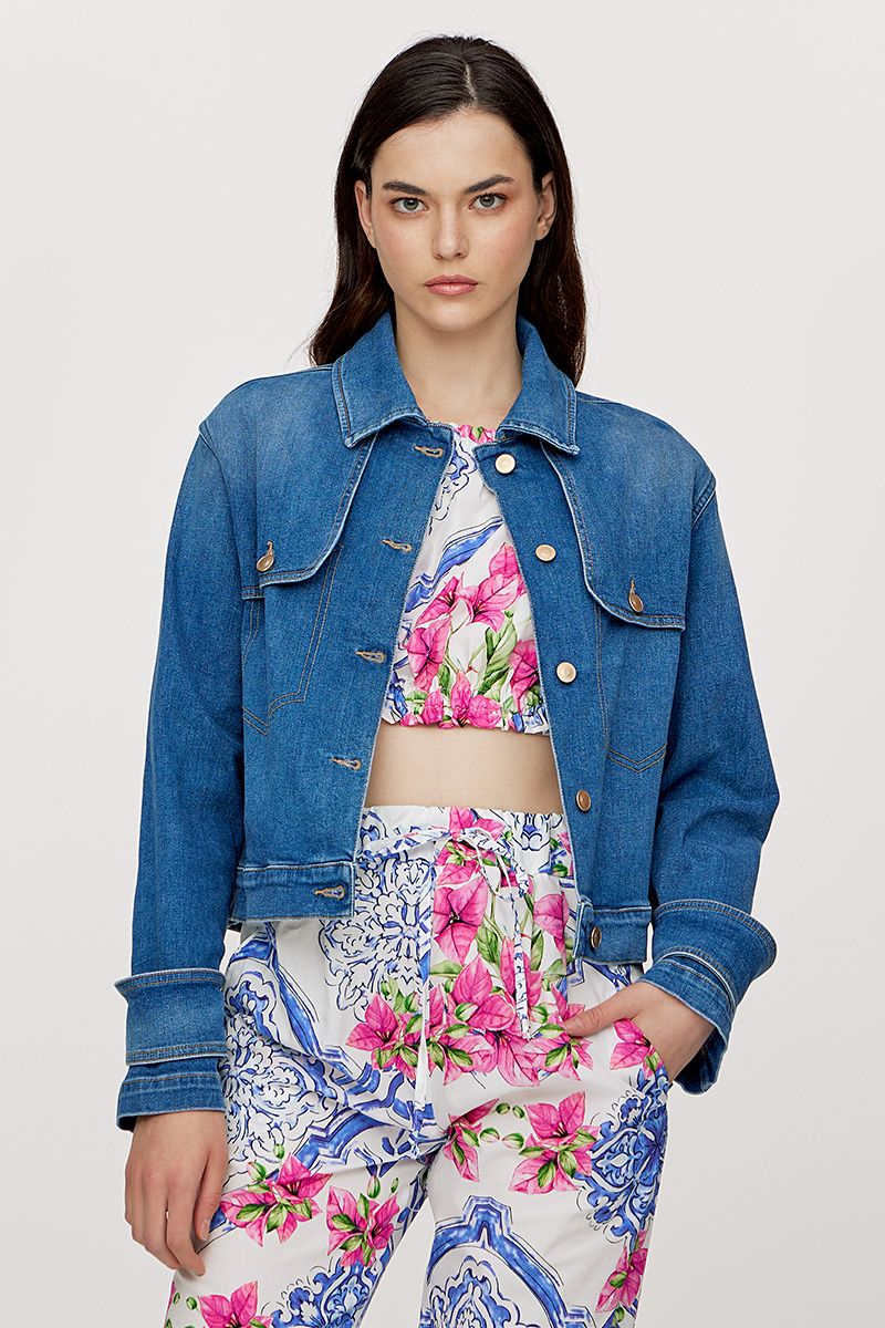 Stretchy denim jacket with patch pockets