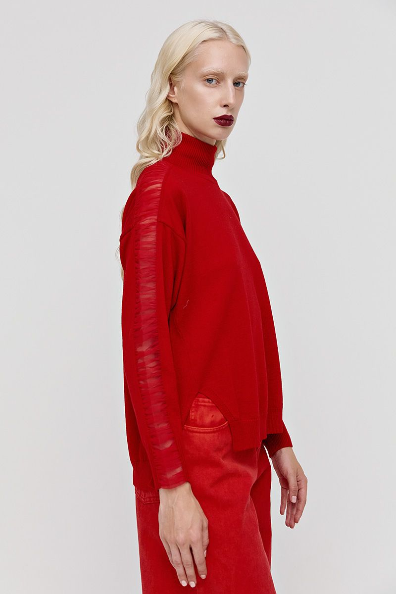 Wool turtleneck  sweater in red 