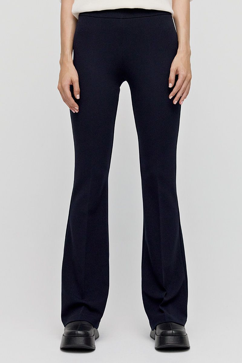 Flared pants in stretch