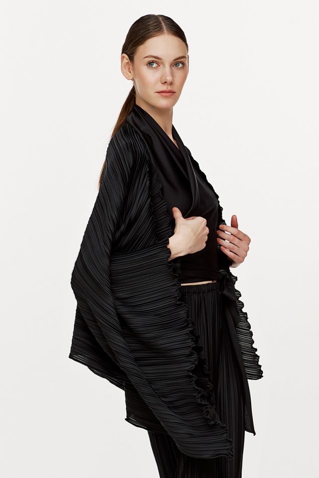 Kimono jacket in black