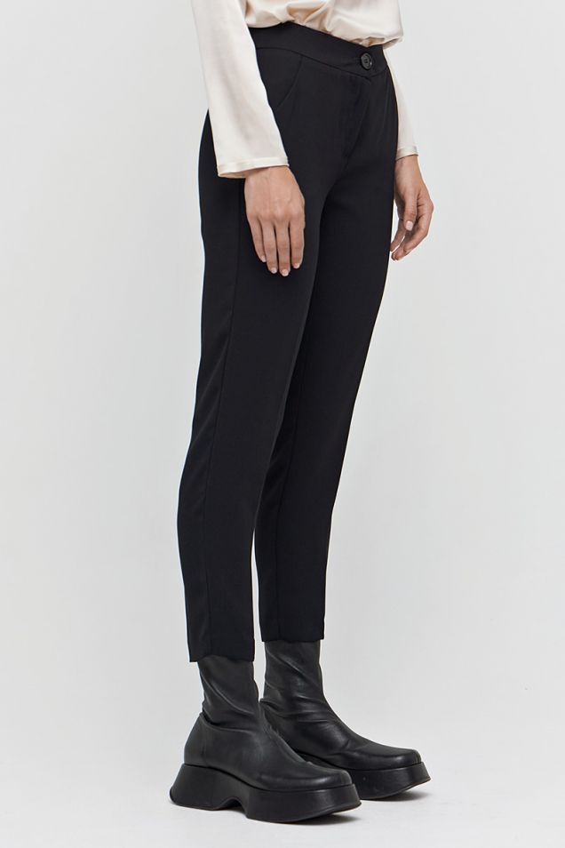 Straight-leg pants in crepe satin